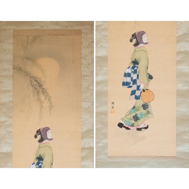 Japanese "Beauty Walking Under the Moon", Early Showa Era Japanese Silk Scroll Painting For Sale - Image 3 of 18