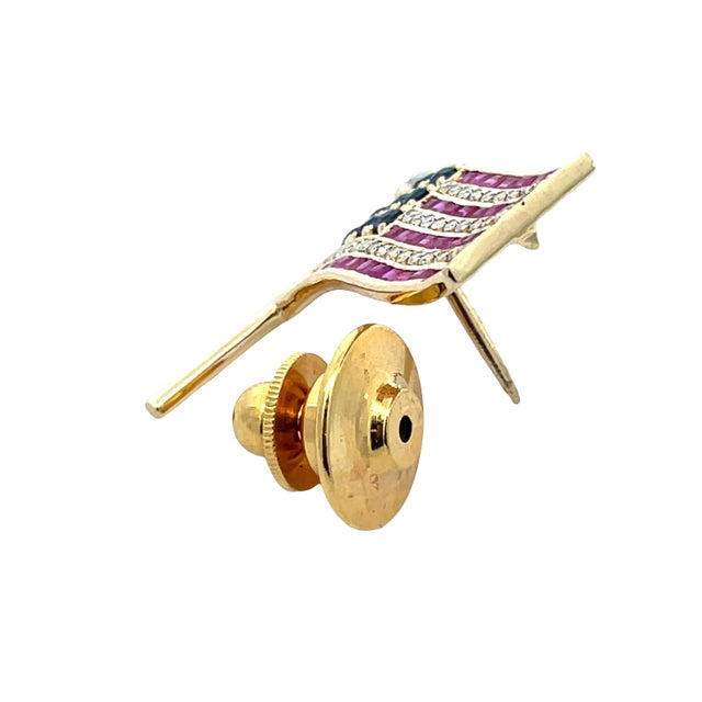 Metal 14k Heavy Gold American Flag Brooch With Ruby, Sapphire & Diamond For Sale - Image 7 of 10