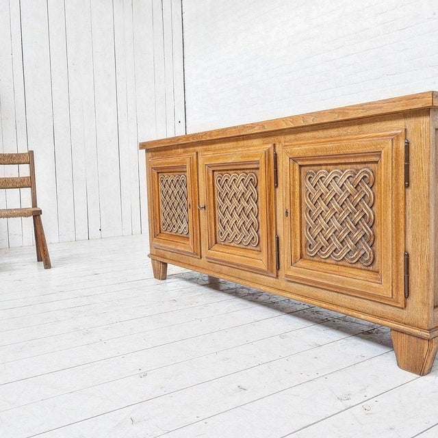 French Sideboard in Oak, 1950s, in Flawless conditions. Designed 1950 to 1959