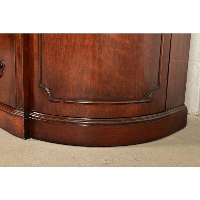 Charak Furniture Georgian Mahogany Sideboard Buffet or Bar Cabinet, 1940s For Sale - Image 14 of 18