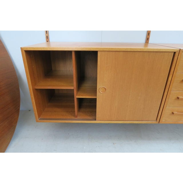 Danish Wall Shelf in Teak from FM Møbler, 1960s For Sale - Image 14 of 16