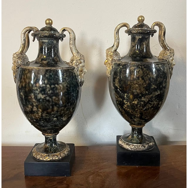 Antique 18th Century George III Wedgwood & Bentley Creamware Urns or Mantel Vases With Faux Stone Glaze & Satyr Mask Handles Circa 1780 - A Pair For Sale In New York - Image 6 of 18