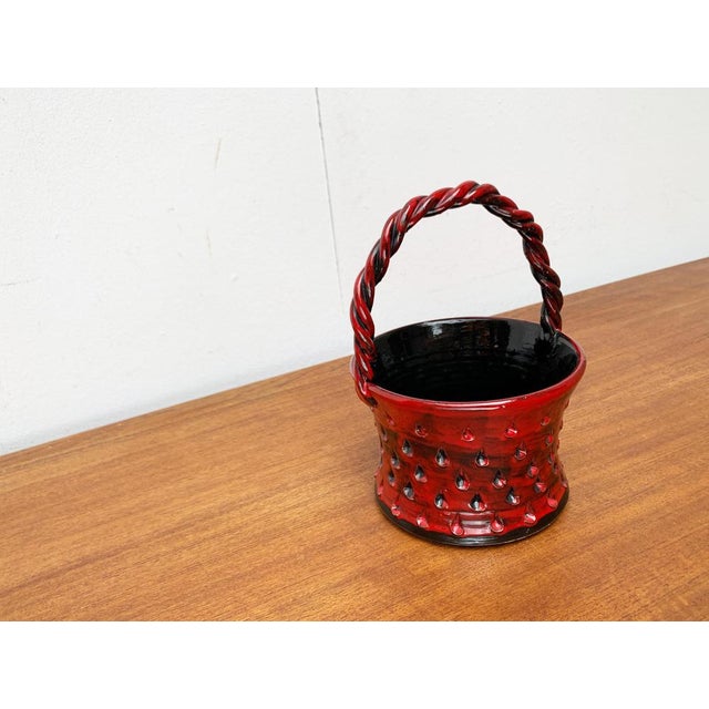 Italian Strawberry Pottery Vase by Fratelli Fantullacci for Bitossi, 1960s For Sale - Image 11 of 18