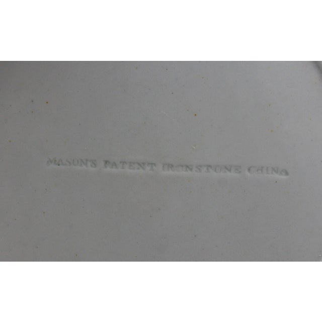 White Circa 1813-1820 English Pair of Mason's Imari Palette Plates For Sale - Image 8 of 8