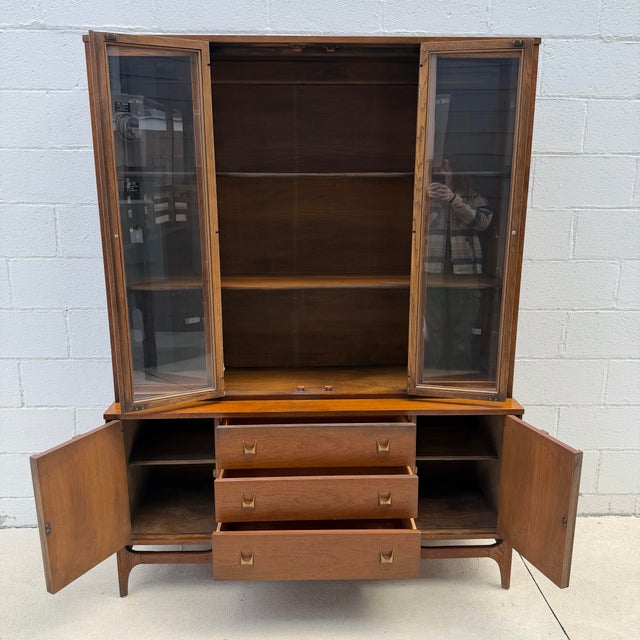 Mid-Century Modern 1960s Broyhill Brasilia Two Piece Walnut Hutch China Cabinet For Sale - Image 3 of 8