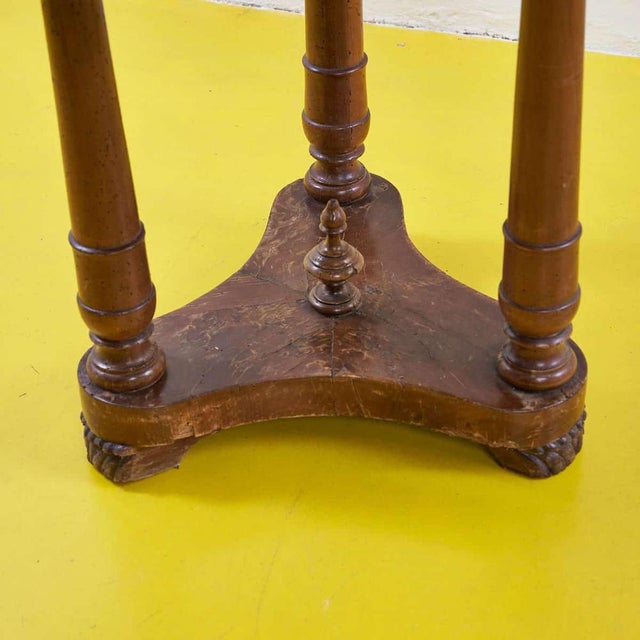 1800's round table height: 83 diameter: 101 additional information style: antique production period: before 1890 design...