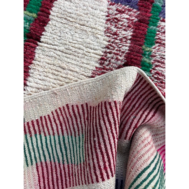 Moroccan Boujad Runner Rug, 1990s For Sale - Image 9 of 11