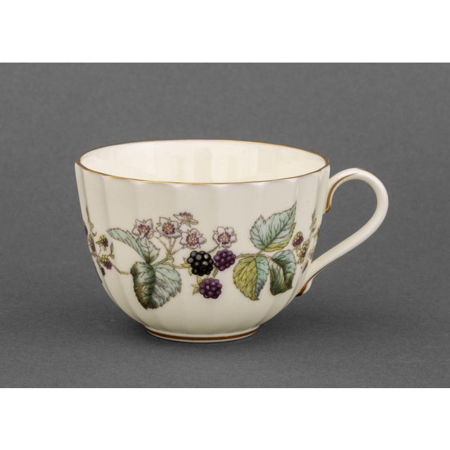 White Royal Worcester "Lavinia" Pattern Partial Dinner Service, 54 Pieces For Sale - Image 8 of 10