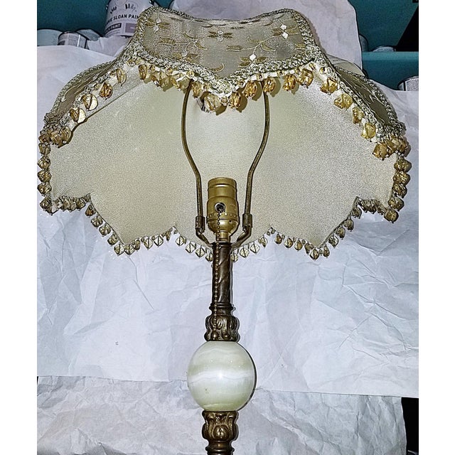 1980s Belle Epoque Brass and Onyx Table Lamp For Sale - Image 4 of 11