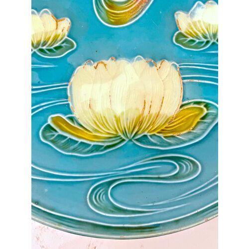 Art Nouveau Antique Majolica Water Lilies Plate For Sale - Image 3 of 5