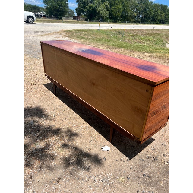 French Art Deco 1940's Light Macassar Sideboard For Sale - Image 6 of 12