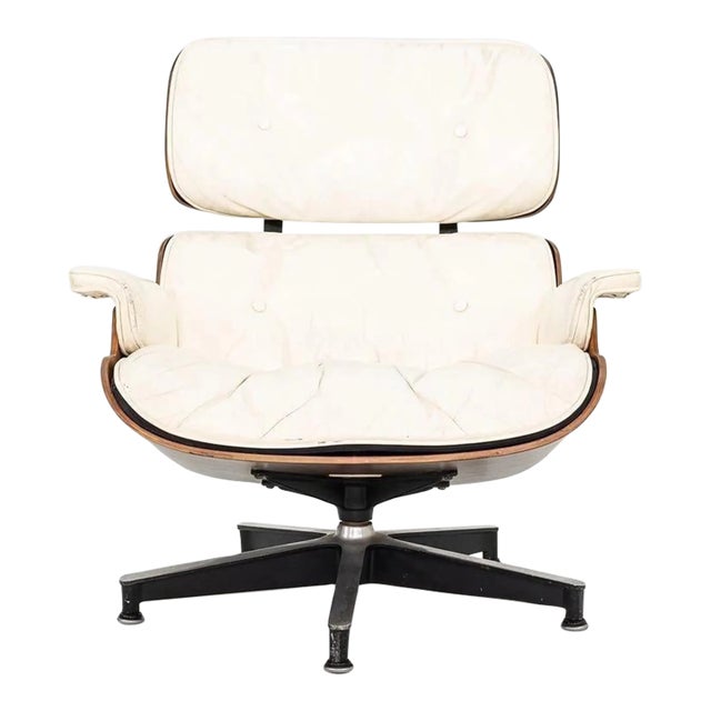 1964 Authentic Herman Miller Eames Lounge Chair & Ottoman in Brazilian Rosewood & White Leather For Sale