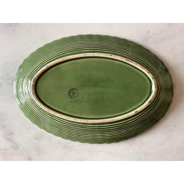 Mid 20th Century Vintage Bordallo Pinheiro Green Basketweave Serving Dish For Sale - Image 5 of 7