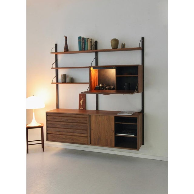 Royal System Shelving System in Walnut by Poul Cadovius, 1960s, Set of 10 For Sale - Image 4 of 18