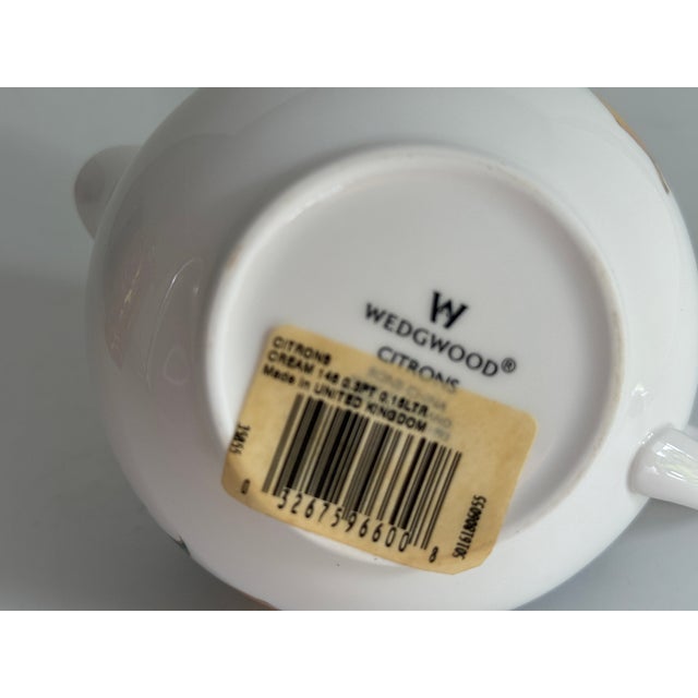 Vintage English Citrons Milk Jug from Wedgwood, 1990s For Sale - Image 4 of 5