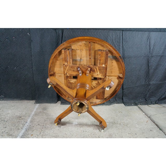 Antique American Classical Victorian Scrolled Oak Round Extendable Dining Table For Sale - Image 18 of 18