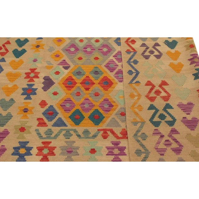 Textile 1990s Shabby Chic Turkish Beige/Rust Hand-Woven Kilim Wool Rug -6'7 X 10'0 For Sale - Image 7 of 8