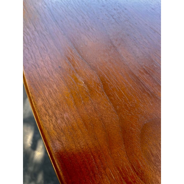 Wood Oval Tulip Dining Table | in the Style of Eero Saarinen for Herman Miller For Sale - Image 7 of 12