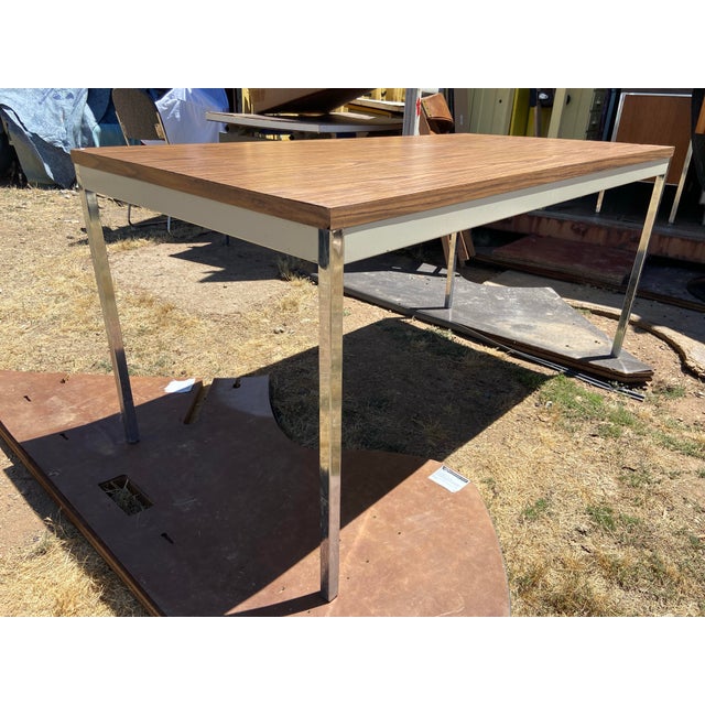 Steelcase Minimalist Vintage Mid Century Modern Metal Retro Tanker Utility Table Unmarked For Sale - Image 9 of 12