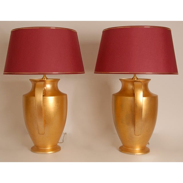 1970s Vintage Italian Etruscan Vase Lamps Traditional Gold Table Lamps Style the Etrusque - a Pair For Sale - Image 5 of 15