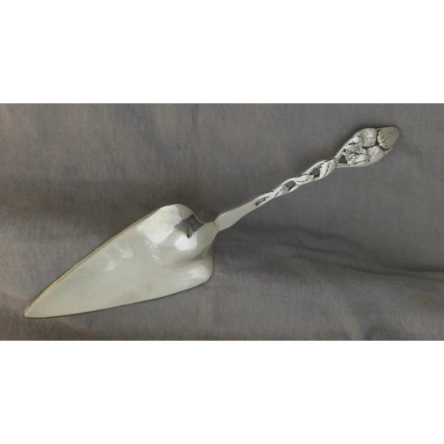 Art Nouveau 1960s Mid century Sterling Dessert Server, Strawberry motif For Sale - Image 3 of 6