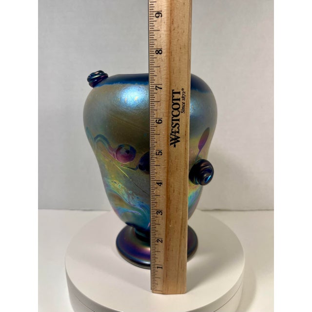 Purple 1988 Rick Hunter Iridescent Purple Art Glass Vase Signed Studio Glass 7.5”h For Sale - Image 8 of 9