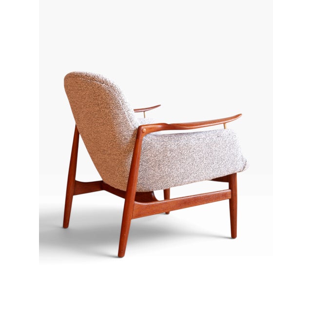 Vintage Finn Juhl Nv-53 Lounge Chair for Niels Vodder, Denmark. For Sale In Philadelphia - Image 6 of 6