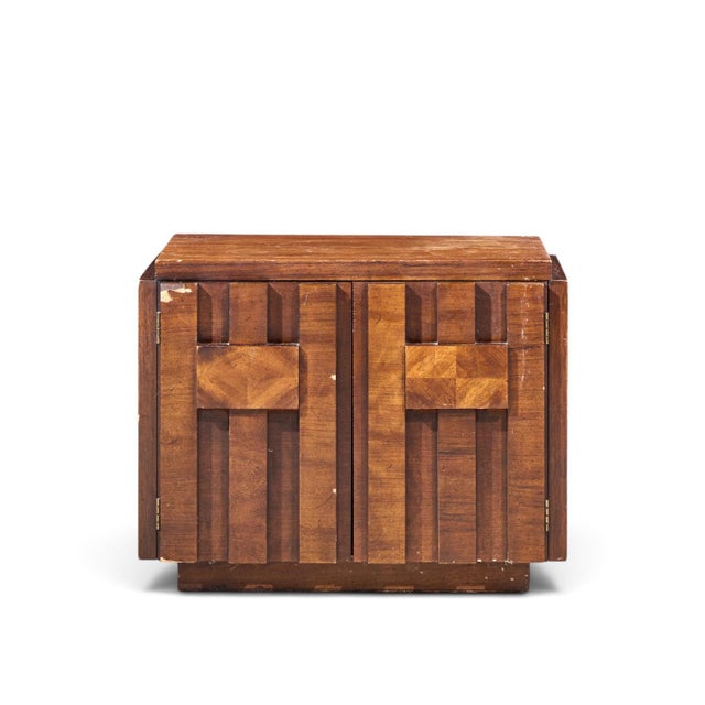 Wood Lane Staccato Brutalist Mid Century Walnut Nightstands - Pair For Sale - Image 7 of 11