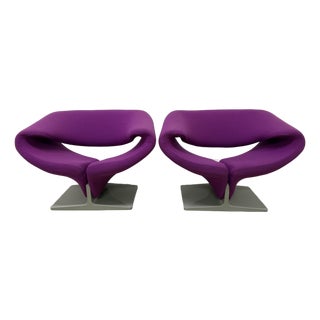 Original Pierre Paulin Ribbon Lounge Chairs for Artifort - A Pair For Sale