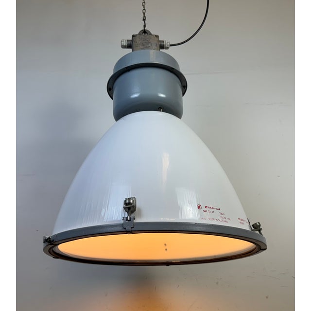 Large Industrial White Enamel Lamp with Clear Glass Cover from Elektrosvit, 1960s For Sale - Image 13 of 18