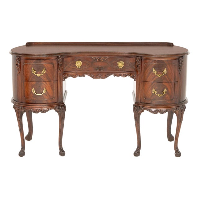 Queen Anne Style Mahogany Kidney Shaped Desk For Sale