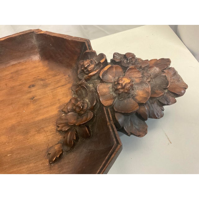 Early 20th Century Signed Black Forest Carved Tray For Sale In Dallas - Image 6 of 7