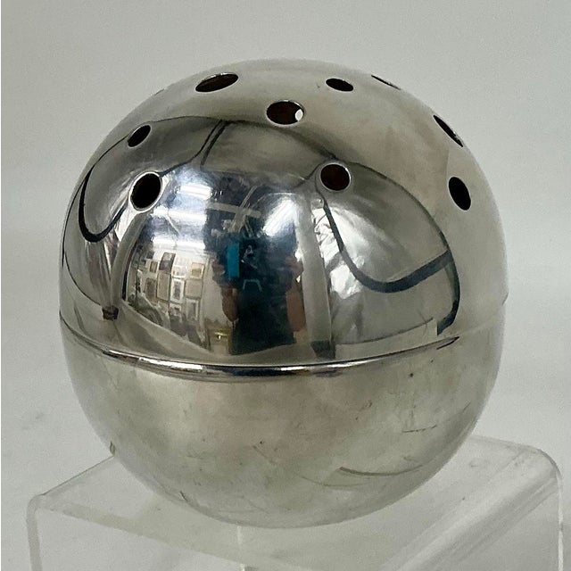 Gio Ponti 1950s Vintage Silver Plate “Mars” Flower Vase by Gil Ponti for Cristofle Gallia For Sale - Image 4 of 12