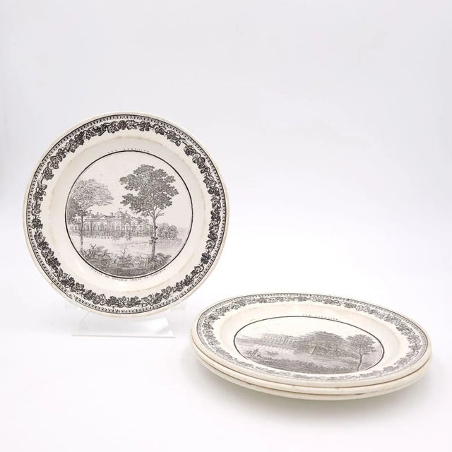 Early 19th Century Set of Four French Early 19th Century White Transferware Dinnerplates (Creil Type), Circa 1800 For Sale - Image 5 of 13