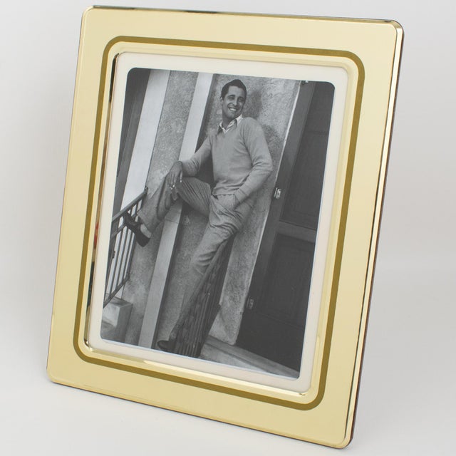 Mid-Century Modern Umberto Mascagni Shiny Gilt Aluminum Picture Frame, Italy 1970s For Sale - Image 3 of 8