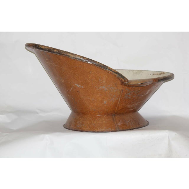 Late 19th Century Victorian Metal Bath Tub With Faux Wood Painted Finish With Provenance, Circa 1895 For Sale - Image 5 of 8