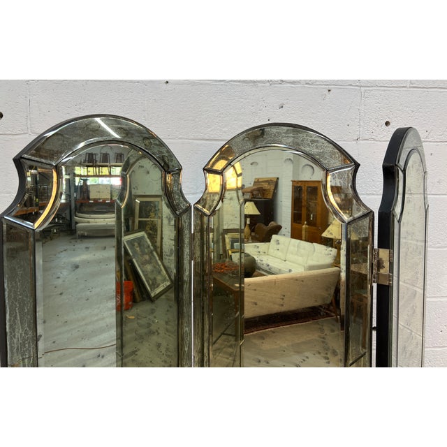 Hollywood Regency Three-Panel Mirrored Folding Screen For Sale - Image 4 of 7