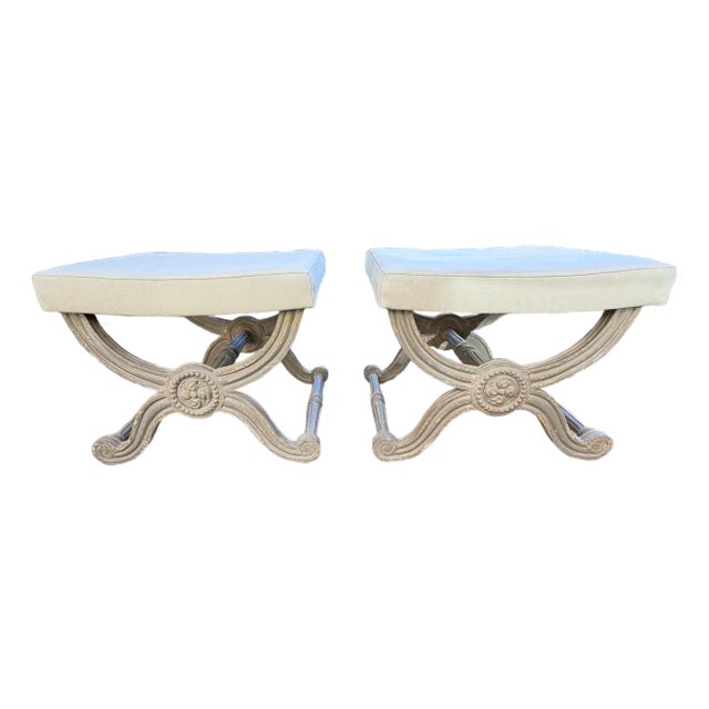 Custom French Grey Painted Neo-Classic X-Style Benches, a Pair For Sale