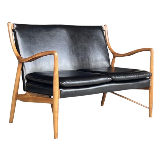Scandinavian Modern Walnut & Black Leather Loveseat – Sculptural Frame For Sale