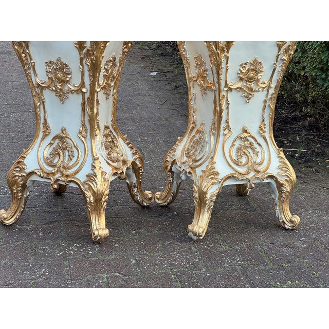 Baroque Late 20thC Italian Baroque Cream Gold Pedestals Pair For Sale - Image 3 of 18