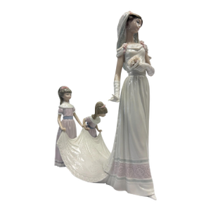 Retired 1980s Lladró "Here Comes the Bride" #1446 Porcelain Figurine Group