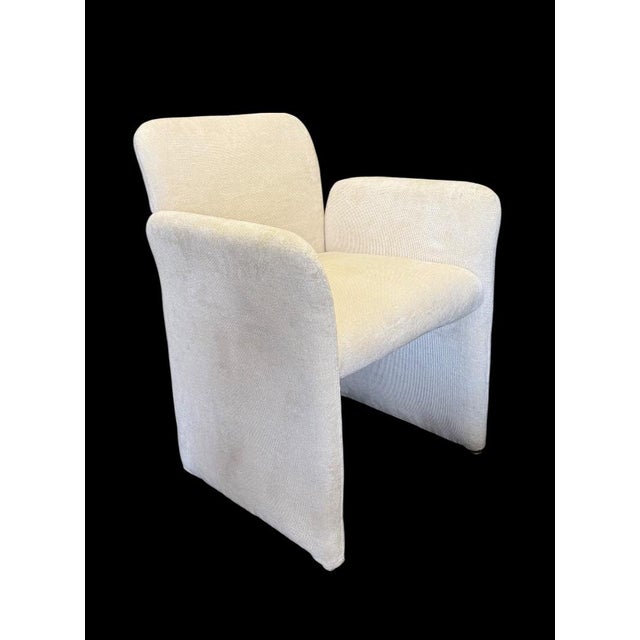 1970s 1970s Postmodern Cream Textured Fabric Accent Chair Attributed to Ray Wilkes For Sale - Image 5 of 7