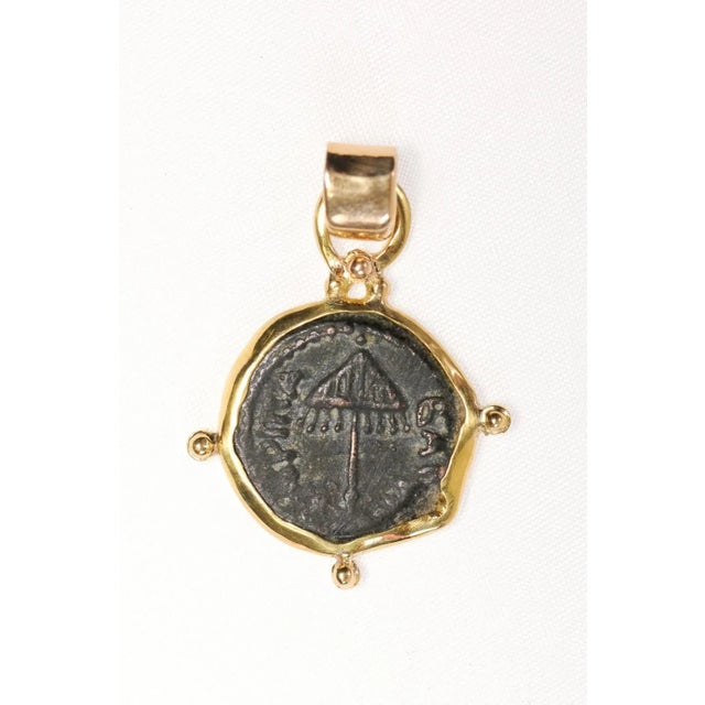Antique Widow's Mite/3 Ears of Grain 22kt Pendant For Sale - Image 11 of 11