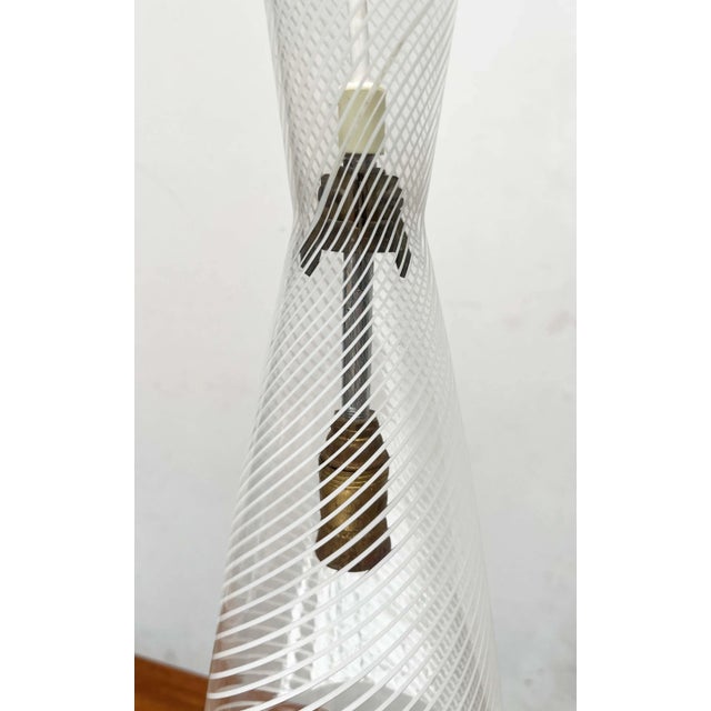 White Mid-Century Modern Swirl Glass Pendant Lamps by Aloys Ferdinand Gangkofner for Peill & Putzler, 1950s, Set of 2 For Sale - Image 8 of 18