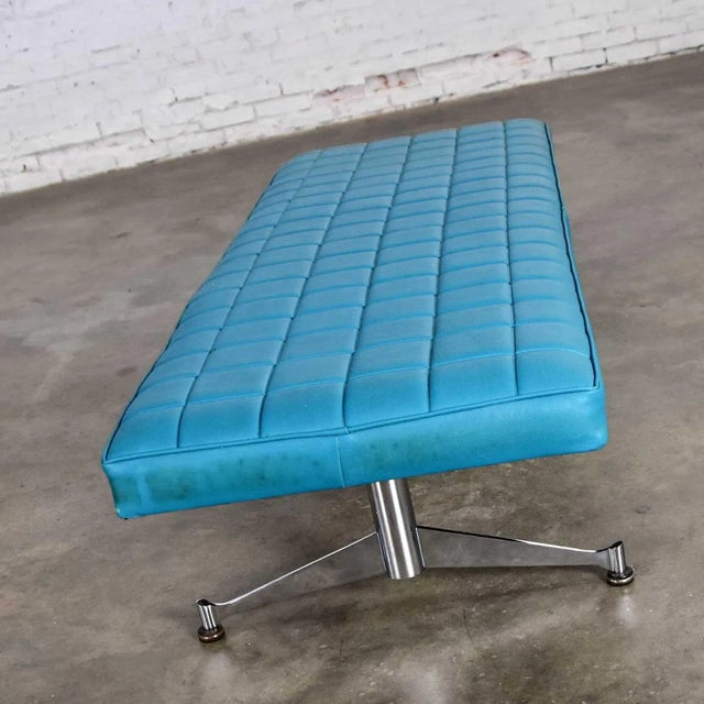 Wood Mid 20th Century Bench Daybed Turquoise Vinyl Faux Leather & Chrome After Arthur Umanoff for Madison Furniture Co For Sale - Image 7 of 13