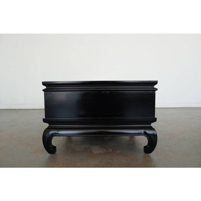 1970s Vintage Lane Asian-Inspired Low Coffee Table For Sale - Image 5 of 12