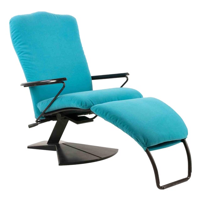 Italian Chaise Longue in Painted Metal and Padded Fabric, 1970s For Sale