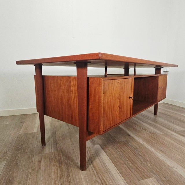 Attributed Kai Kristiansen Model 58 Danish Modern Floating Executive Desk 70" For Sale - Image 9 of 18