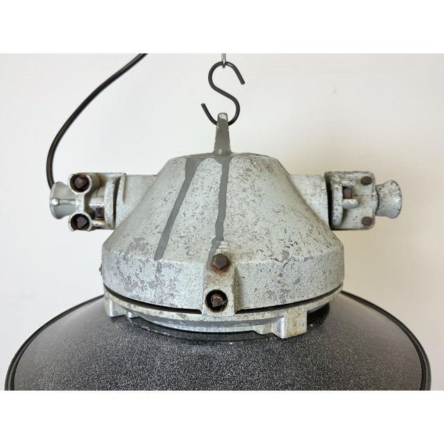 Grey Cast Aluminium Explosion Proof Lamp with Enameled Shade from Elektrosvit, 1970s For Sale - Image 12 of 18