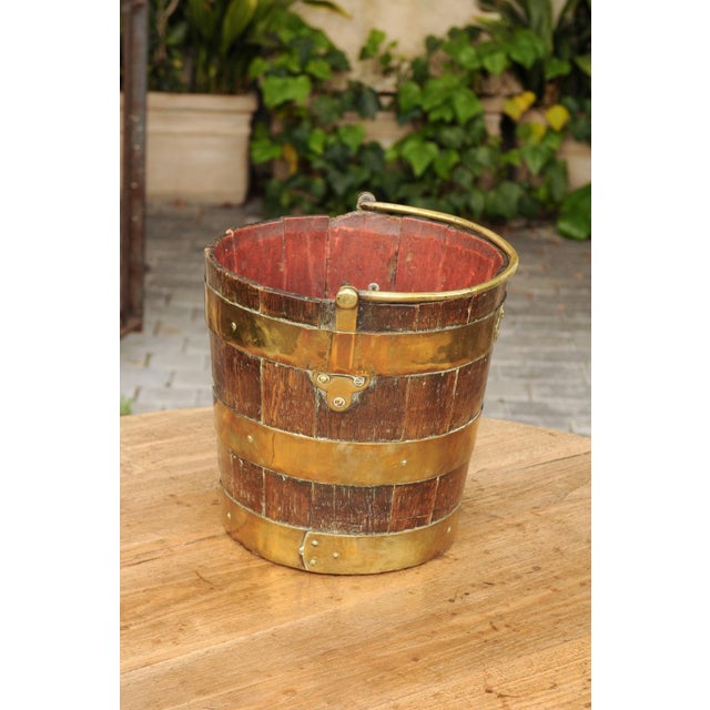 English Oak Bucket with Brass Handle and Horizontal Braces, circa 1880 For Sale - Image 11 of 11